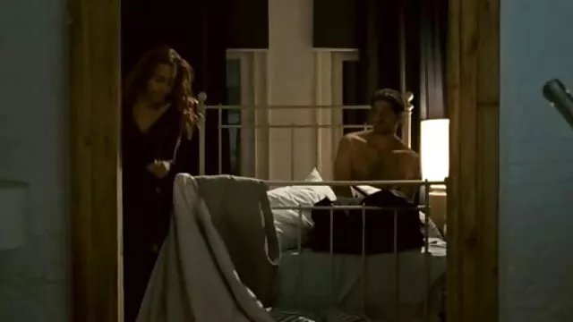 ยุ่ง น่ารังเกียจ วีดีโอ หนัง โป้ ภาษาญี่ปุ่น MILF ใน untied ชุด ได้ เธอ จิ๋ม fingerfucked