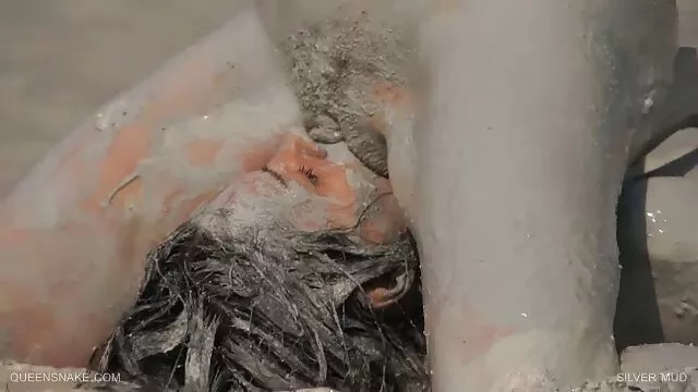Raven วีดีโอ โป้ นักเรียน haired สกปรก bim Giselle Mari gets her pussy fucked with dildo